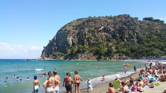 Bahía de San Montano